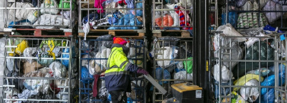 Greenpeace: el 48% de la ropa usada recogida termina fuera de España